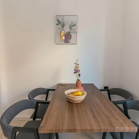 Lux * Città di Kos